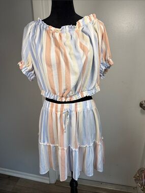 Paradis  Pastel Striped Off-Shoulder Crop Top set  Light Blue, Peach & Cream